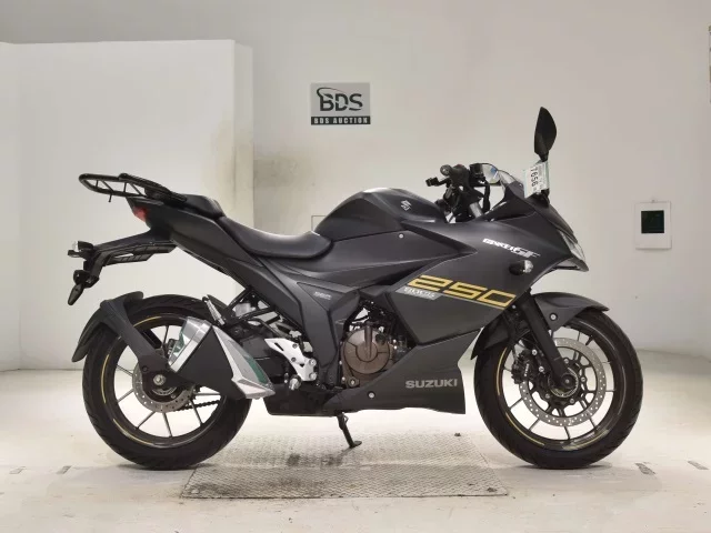 Suzuki JIKUSA-250SF лот № 7656 оценка 5  с аукциона в Японии