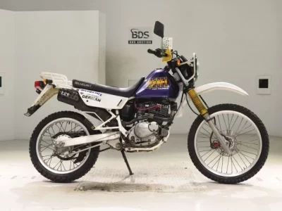 Suzuki DJEBEL200  с аукциона в Японии