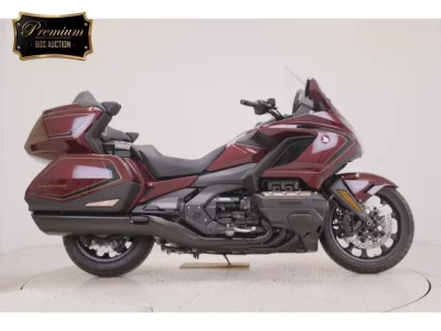 Honda GL1800 TOUR D  с аукциона в Японии