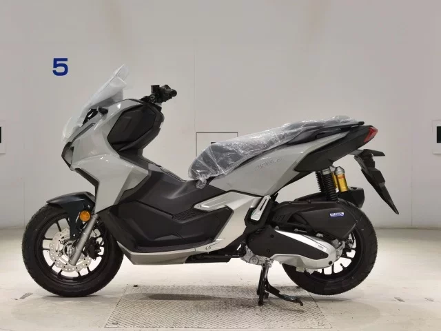 Honda ADV160