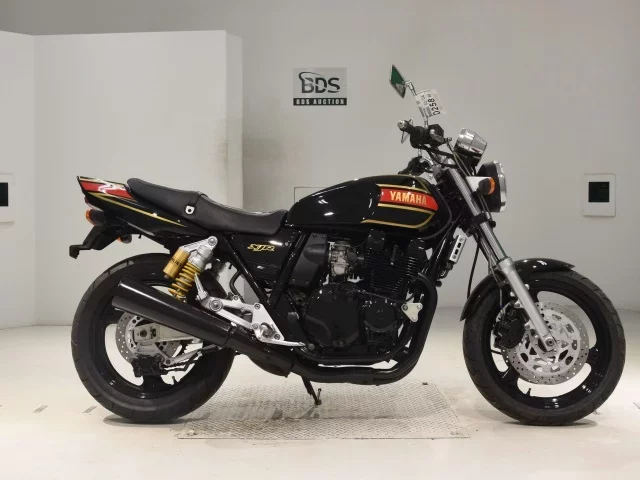 Yamaha XJR400 лот № 0258 оценка 4  с аукциона в Японии