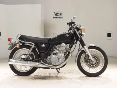 Yamaha SR400-4  с аукциона в Японии