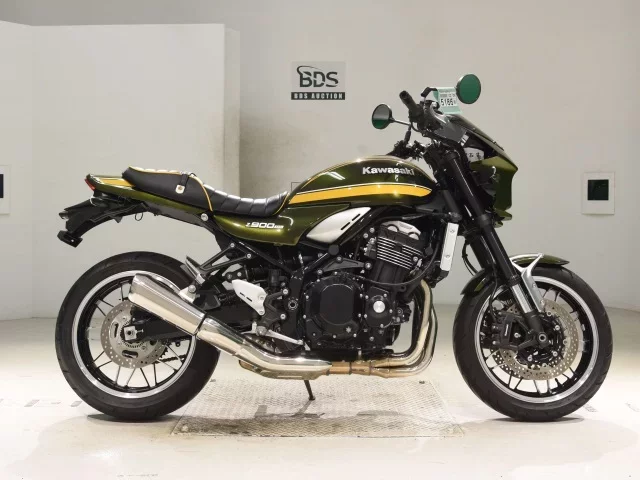 Kawasaki Z900RS лот № 5186 оценка 6  с аукциона в Японии