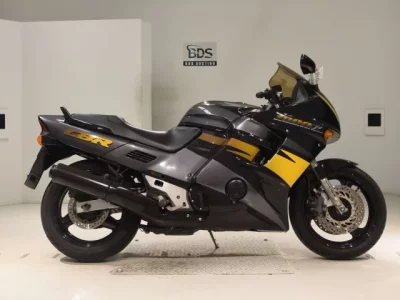 Honda CBR1000F