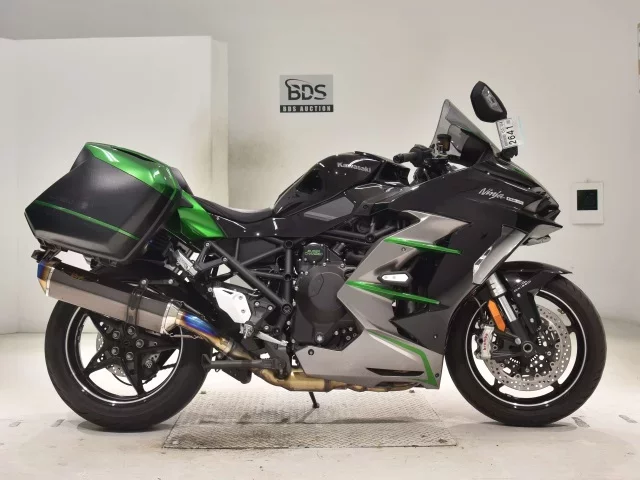Kawasaki Ninja H2 SX SE лот № 2641 оценка 5  с аукциона в Японии
