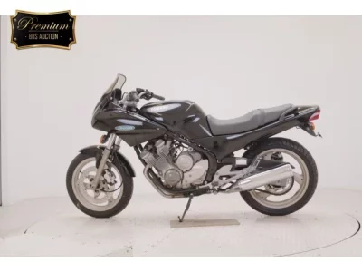 Yamaha XJ400 DIVERSION  с аукциона в Японии