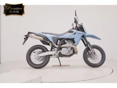 Suzuki DR-Z4SM