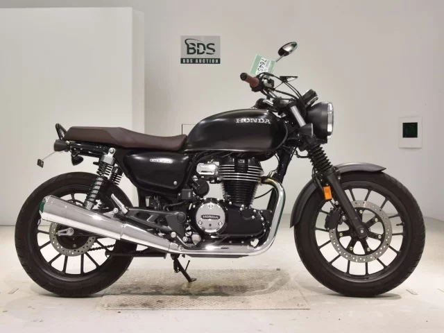 Honda GB350 лот № 7645 оценка 6  с аукциона в Японии