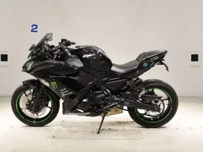 Kawasaki NINJA650A лот № 5181 оценка 4  с аукциона в Японии 2