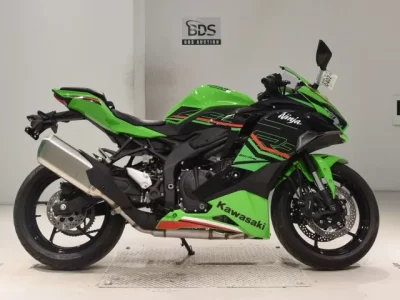 Kawasaki ZX-4R SE  с аукциона в Японии