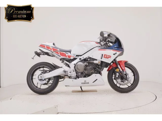 Yamaha XSR900GP лот № 0003 оценка 7  с аукциона в Японии