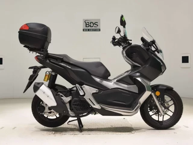 Honda ADV150