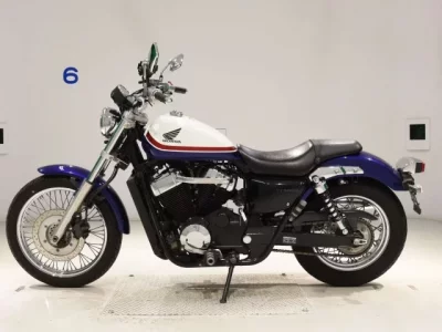 Honda VT400S  с аукциона в Японии