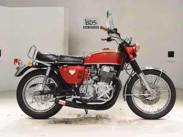 Honda CB750 лот № 5275 оценка 4  с аукциона в Японии