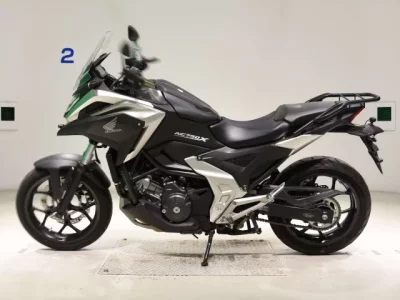 Honda NC750XD-3 лот № 2676 оценка 5  с аукциона в Японии 2