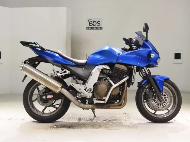 Kawasaki Z750S лот № 5370 оценка 4  с аукциона в Японии