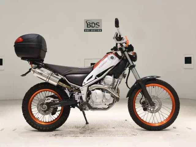 Yamaha TRICKER -3 лот № 7914 оценка 5  с аукциона в Японии