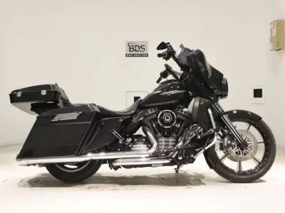 Harley-Davidson HARLEY FLHX1690  с аукциона в Японии