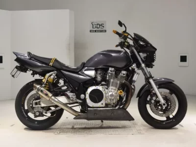 Yamaha XJR1300  с аукциона в Японии