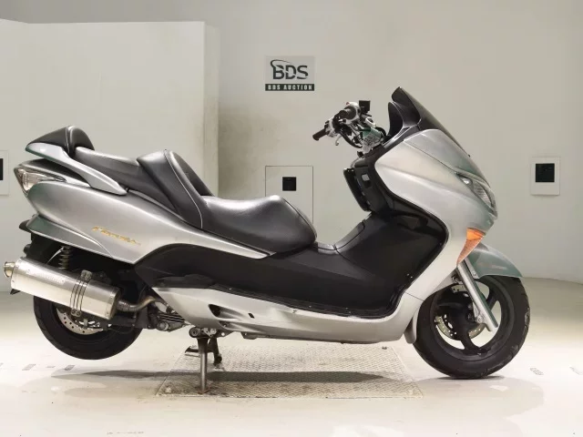 Honda FORZA ABS лот № 5024 оценка 4  с аукциона в Японии