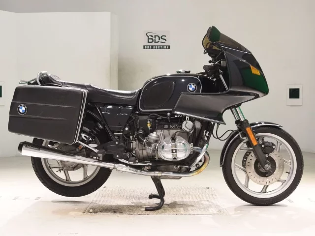 BMW  R100RS лот № 7996 оценка 4  с аукциона в Японии