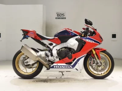 Honda CBR1000RR-3SP  с аукциона в Японии