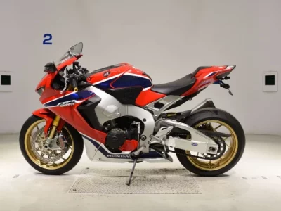 Honda CBR1000RR-3SP  с аукциона в Японии