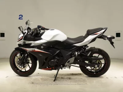 Suzuki GSX250RA  с аукциона в Японии
