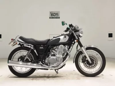 Yamaha SR400-5  с аукциона в Японии