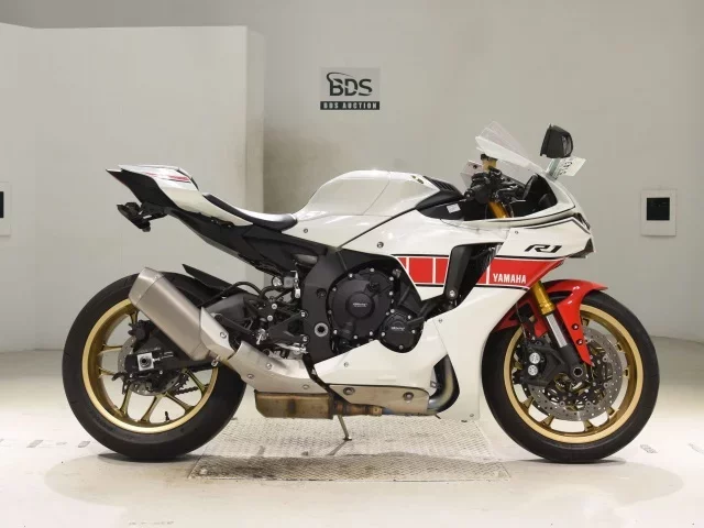 Yamaha YZF-R1 лот № 5143 оценка 6  с аукциона в Японии