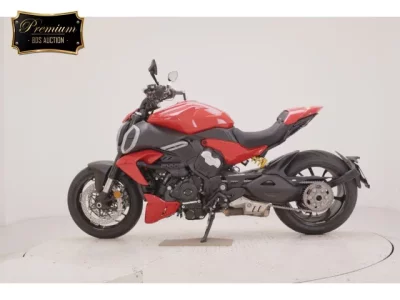 Ducati DUCATI DIAVEL V4  с аукциона в Японии