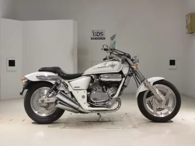 Honda MAGNA 250