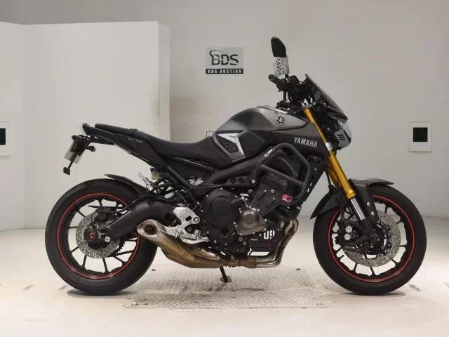 Yamaha MT-09A лот № 0490 оценка 5  с аукциона в Японии