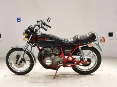 Honda CB400 лот № 2728 оценка 4  с аукциона в Японии 2