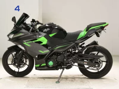 Kawasaki NINJA400-2 лот № 7819 оценка 5  с аукциона в Японии 2