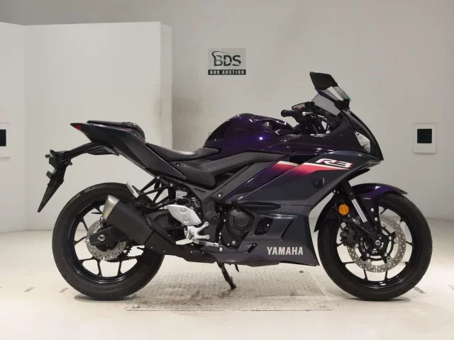 Yamaha YZF-R3 лот № 0231 оценка 5  с аукциона в Японии