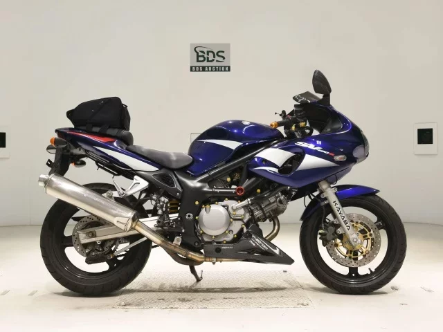Suzuki SV400S лот № 7850 оценка 4  с аукциона в Японии