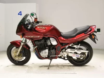 Suzuki GSF1200S  с аукциона в Японии