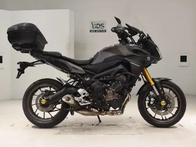Yamaha MT-09 лот № 5056 оценка 5  с аукциона в Японии