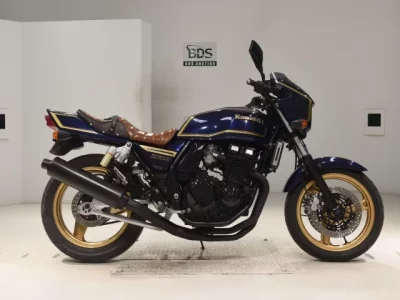 Kawasaki ZRX400  с аукциона в Японии