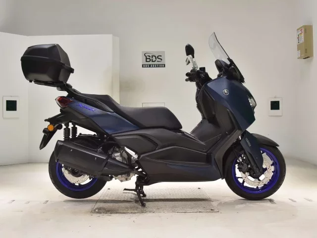 Yamaha X-MAX250-2 лот № 0393 оценка 5  с аукциона в Японии