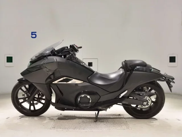 Honda NM4-01