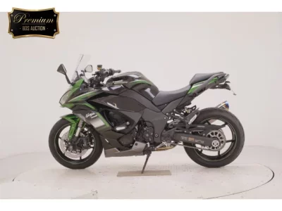Kawasaki NINJA1000SX лот № 0044 оценка 5  с аукциона в Японии 2