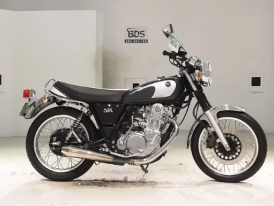 Yamaha SR400-5 2021
