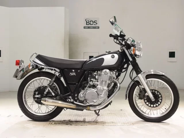 Yamaha SR400-5 лот № 5076 оценка 5  с аукциона в Японии