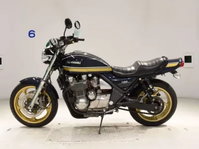 Kawasaki ZEPHYR1100  с аукциона в Японии
