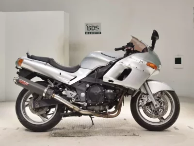 Kawasaki ZZR400-2