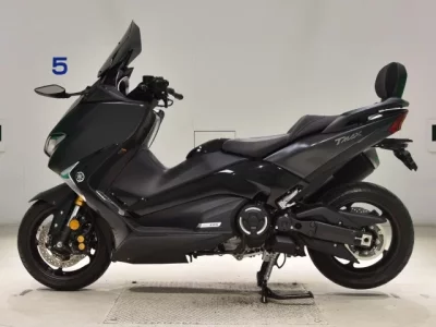 Yamaha T-MAX530DX  с аукциона в Японии