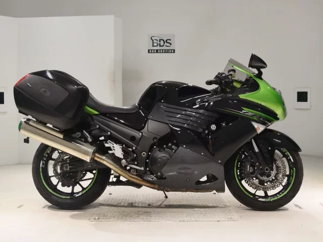Kawasaki ZZR1400A лот № 0297 оценка 5  с аукциона в Японии
