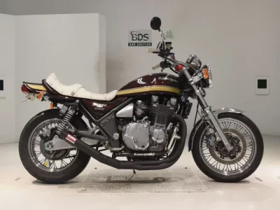 Kawasaki ZEPHYR1100RS  с аукциона в Японии